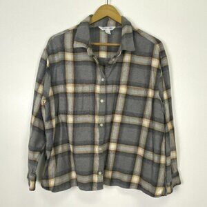 Old Navy Plaid Flannel The Boyfriend Shirt